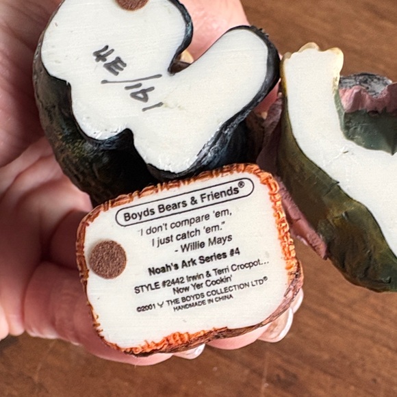 *continued* - Picture 6 of 16